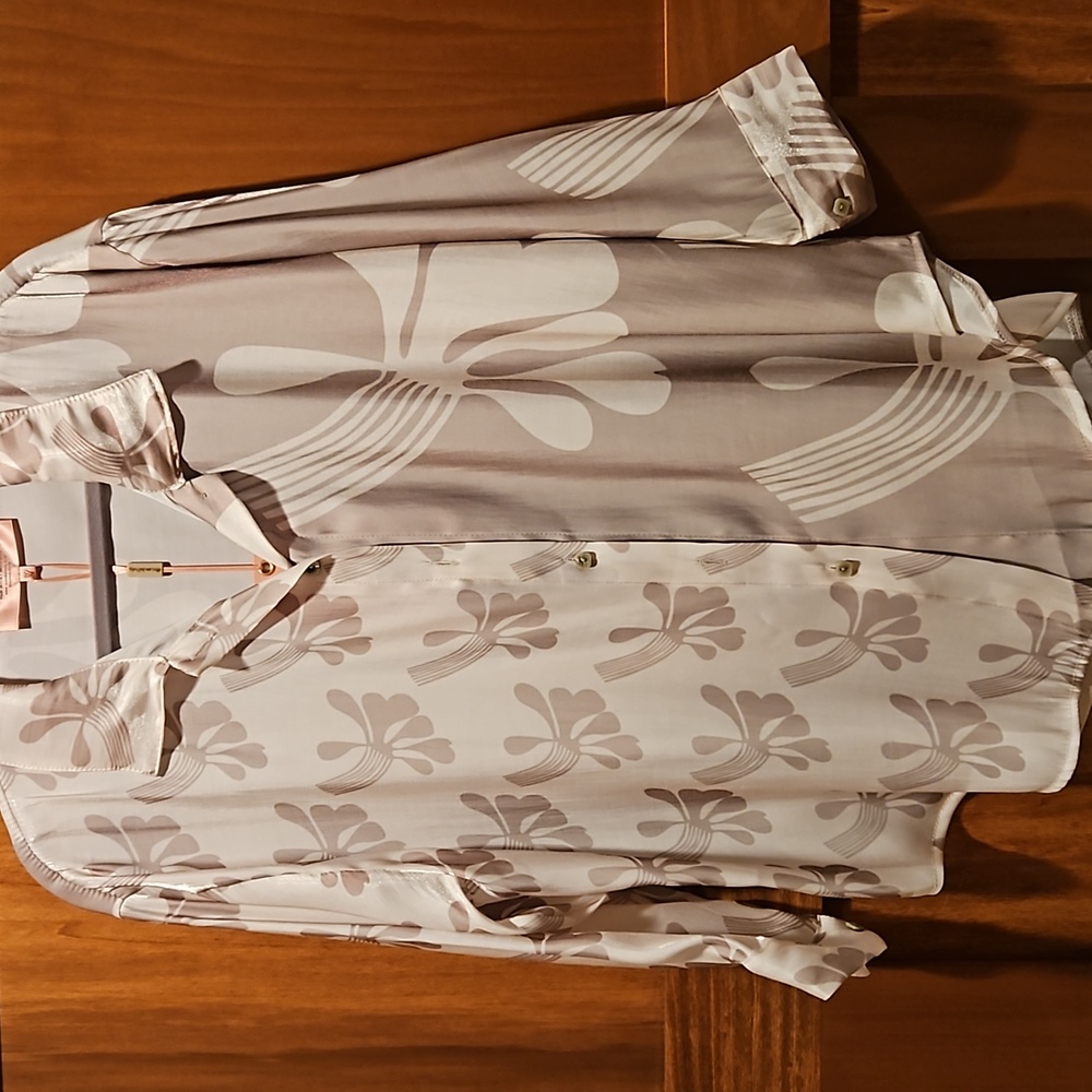 Blouse, OS